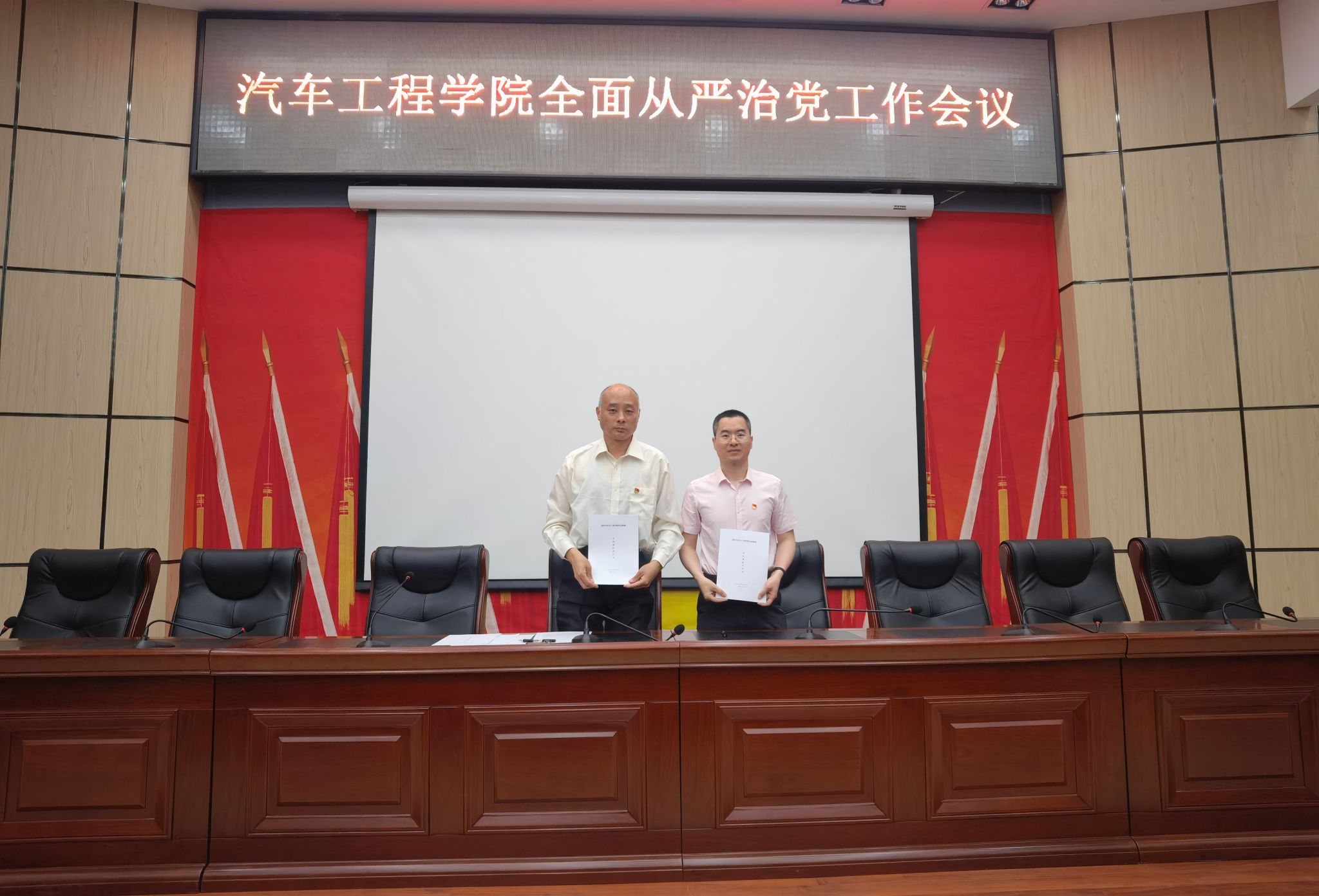 cb6af21234cd5655460329191eb0bae.jpg cb6af21234cd5655460329191eb0bae.jpg